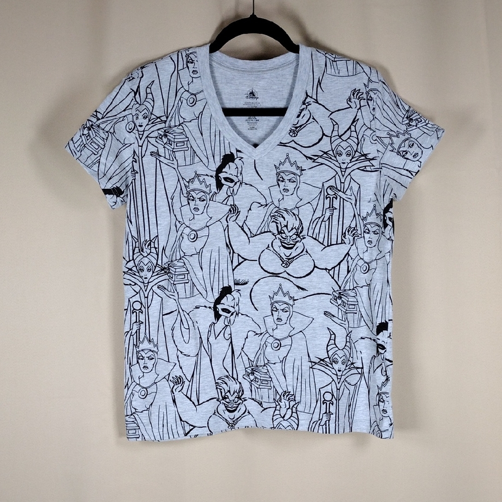 Disney Villains Black Grey Casual Stretchy V-Neck Short Sleeve Women's Tee Shirt